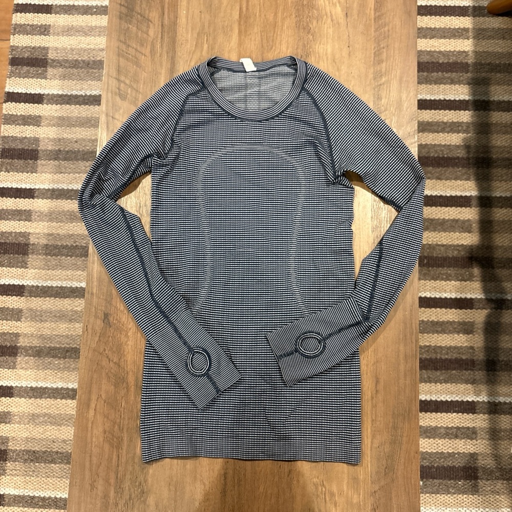 lululemon athletica swiftly tech blue and White Striped Top